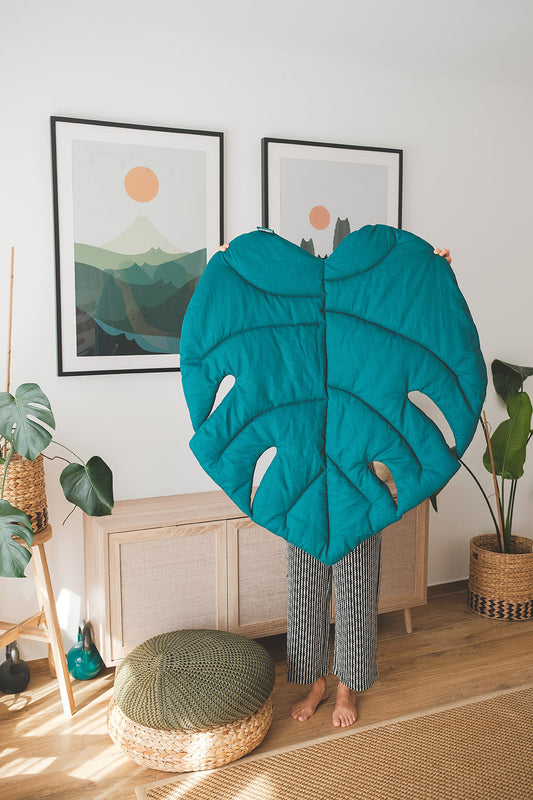 Ready to ship Monstera leaf